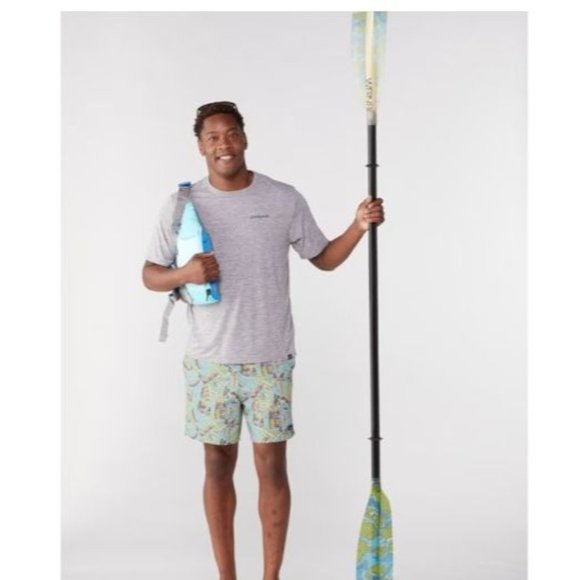 Patagonia Funhoggers 6”‎ Mens Shorts - Size L - Picture 1 of 6